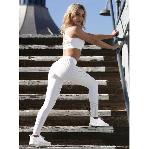 Pants - White Contour Line Workout Leggings